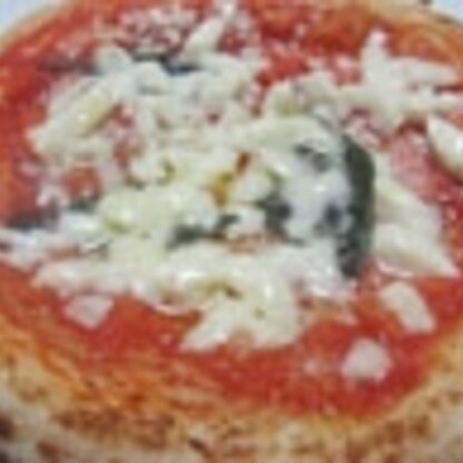 ピザ生地は市販の物を使いましたがケチャ＆マヨで、とっても美味しかったです～♬。美味しいレシピを有難う御座いました～☆彡